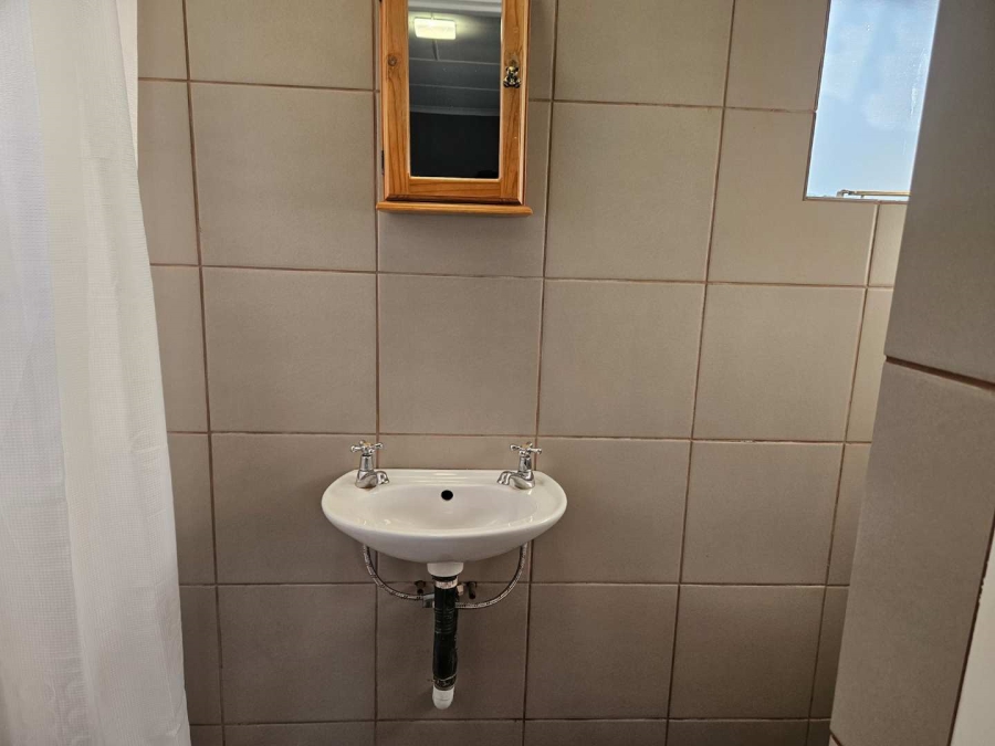 To Let 1 Bedroom Property for Rent in Monument Heights Northern Cape